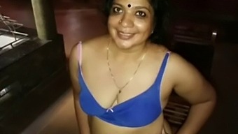 Nenek Desi Mendapatkan Pijatan Deepthroat Dalam Klip Chechi Mallu