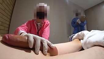 Pijatan Dan Permainan Peran Dengan Seorang Milf Jepang Dalam 60fps