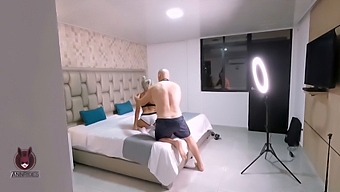 Il Surprind Inregistrandu-Ma In Timpul Unei Sedinte Foto