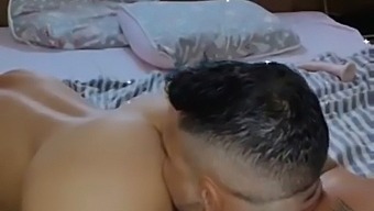 Sungguh Derriere Yang Luar Biasa