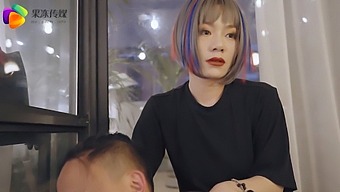 Petualangan Liar Nie Xiaoqian Di "Runaway Brothers And Sisters" Domestic Av